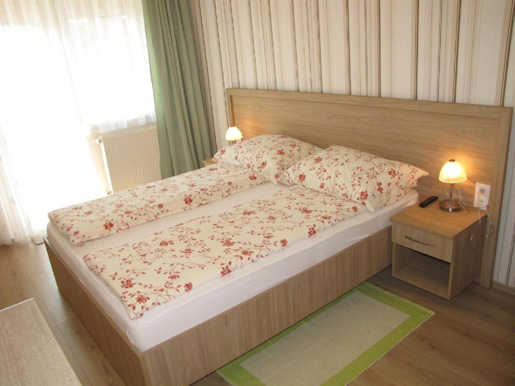 Csilla Apartman Hajdúszoboszló Zewnętrze zdjęcie