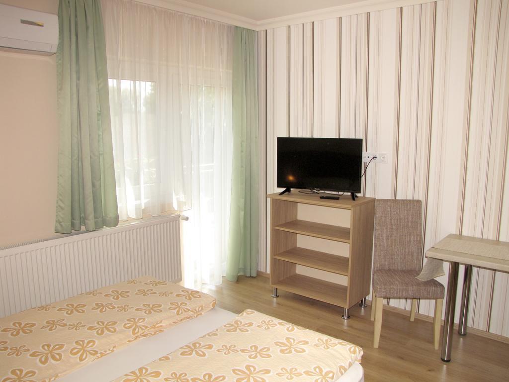 Csilla Apartman Hajdúszoboszló Zewnętrze zdjęcie