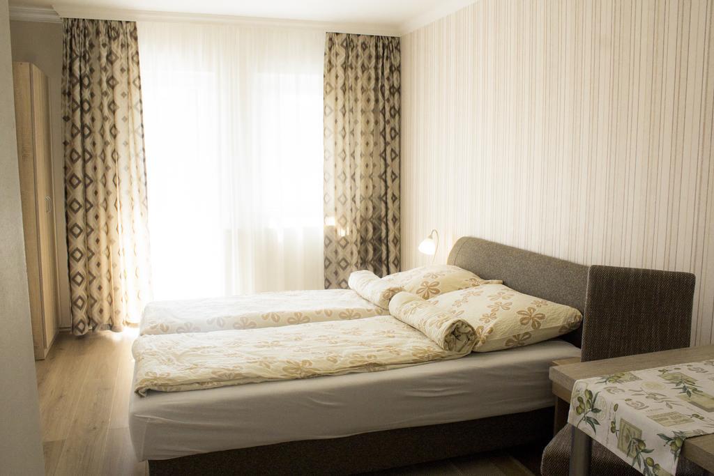 Csilla Apartman Hajdúszoboszló Zewnętrze zdjęcie