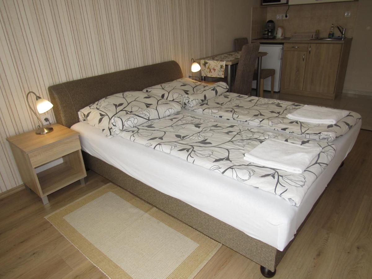Csilla Apartman Hajdúszoboszló Zewnętrze zdjęcie